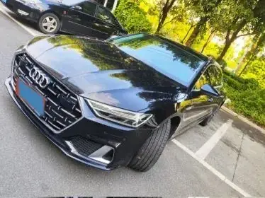 2024 Audi A7L 2.0T 245HP L4 7DCT