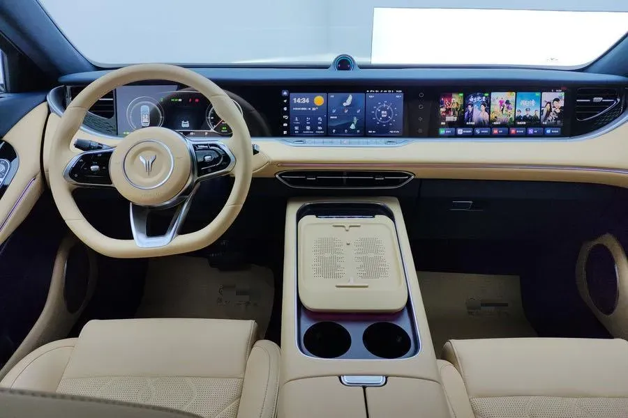 2024 Voyah FREE 1.5T 150HP L4 REEV 39.2KWH,autocango,china used car exporter,china ev exporter,chinese used car exporter,chinese used ev exporter