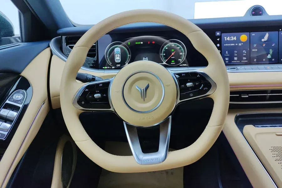 2024 Voyah FREE 1.5T 150HP L4 REEV 39.2KWH,autocango,china used car exporter,china ev exporter,chinese used car exporter,chinese used ev exporter