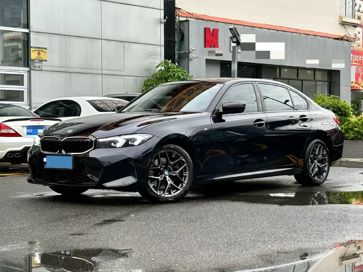 2025 BMW 3 Series 2.0T 245HP L4 8AT