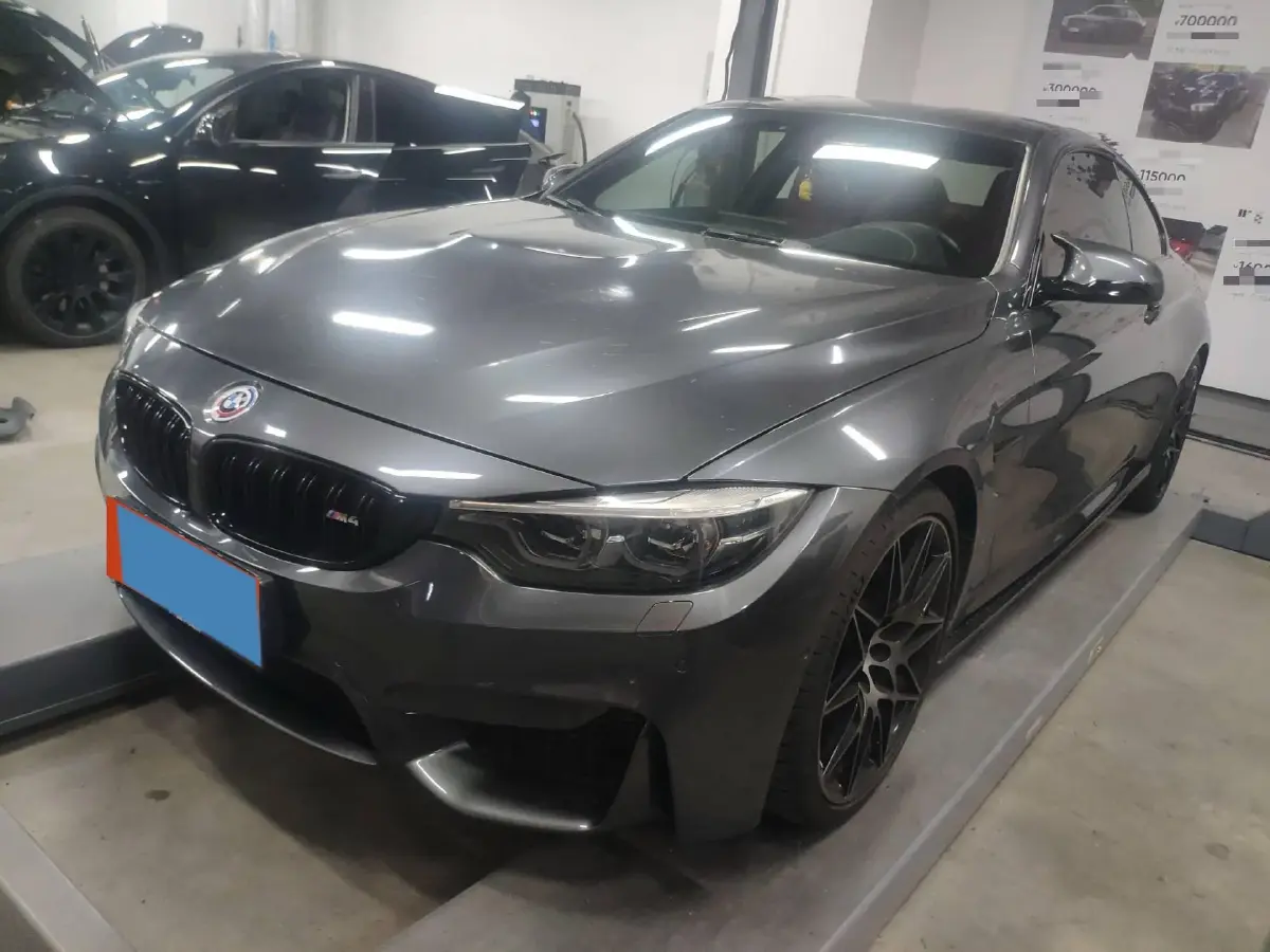 2019 BMW M4 3.0T 450HP L6 7DCT