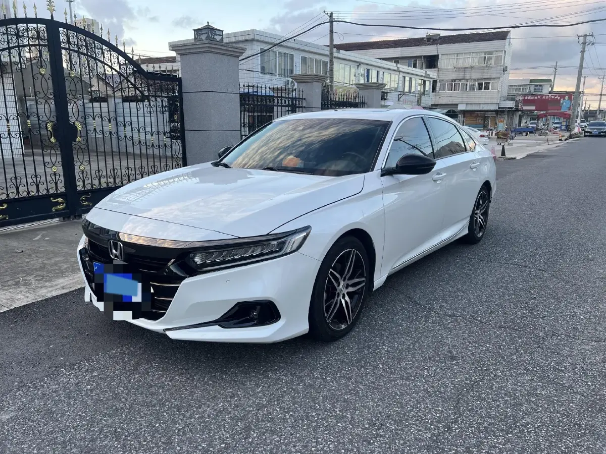 2022 Honda Accord 1.5T 194HP L4 CVT