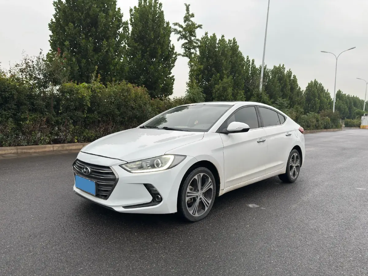 2018 Hyundai Elantra 1.4T 130HP L4 7DCT