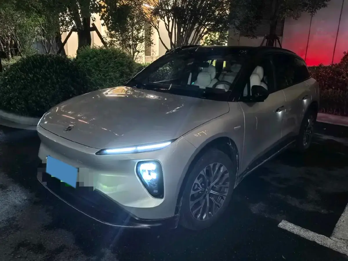 2023 NIO ES6 BEV 75KWH
