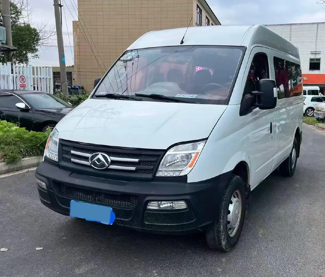 2020 MAXUS XinTu V80 2.5T 136HP L4 6MT