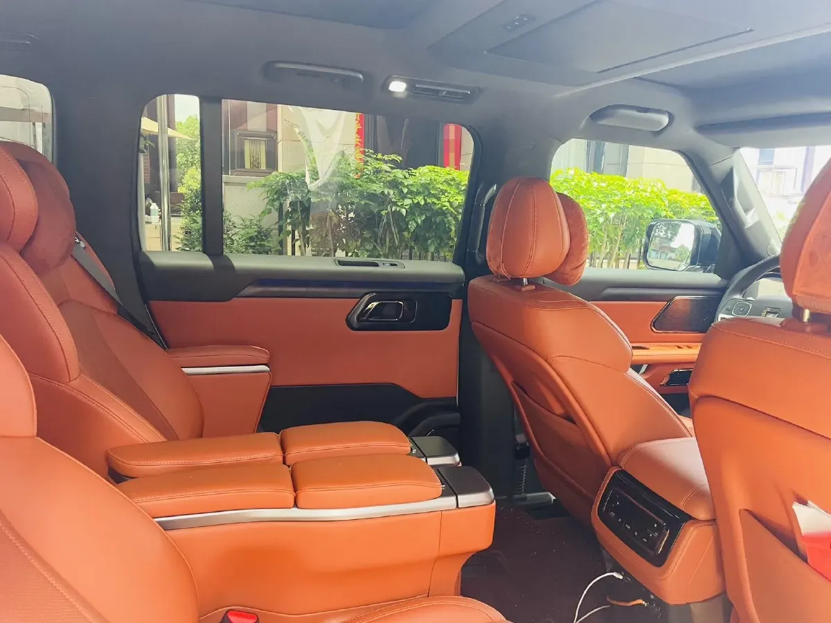 2023 ROX 01 1.5T 152HP L4 REEV 56.01KWH,autocango,china used car exporter,china ev exporter,chinese used car exporter,chinese used ev exporter