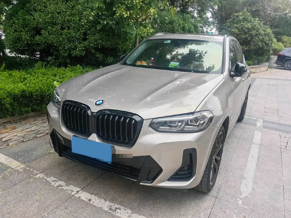 2022 BMW X3 2.0T 252HP L4 8AT