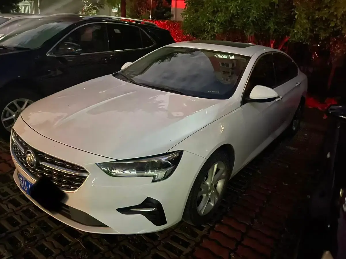 2022 Buick Regal 1.5T 169HP L4 9AT