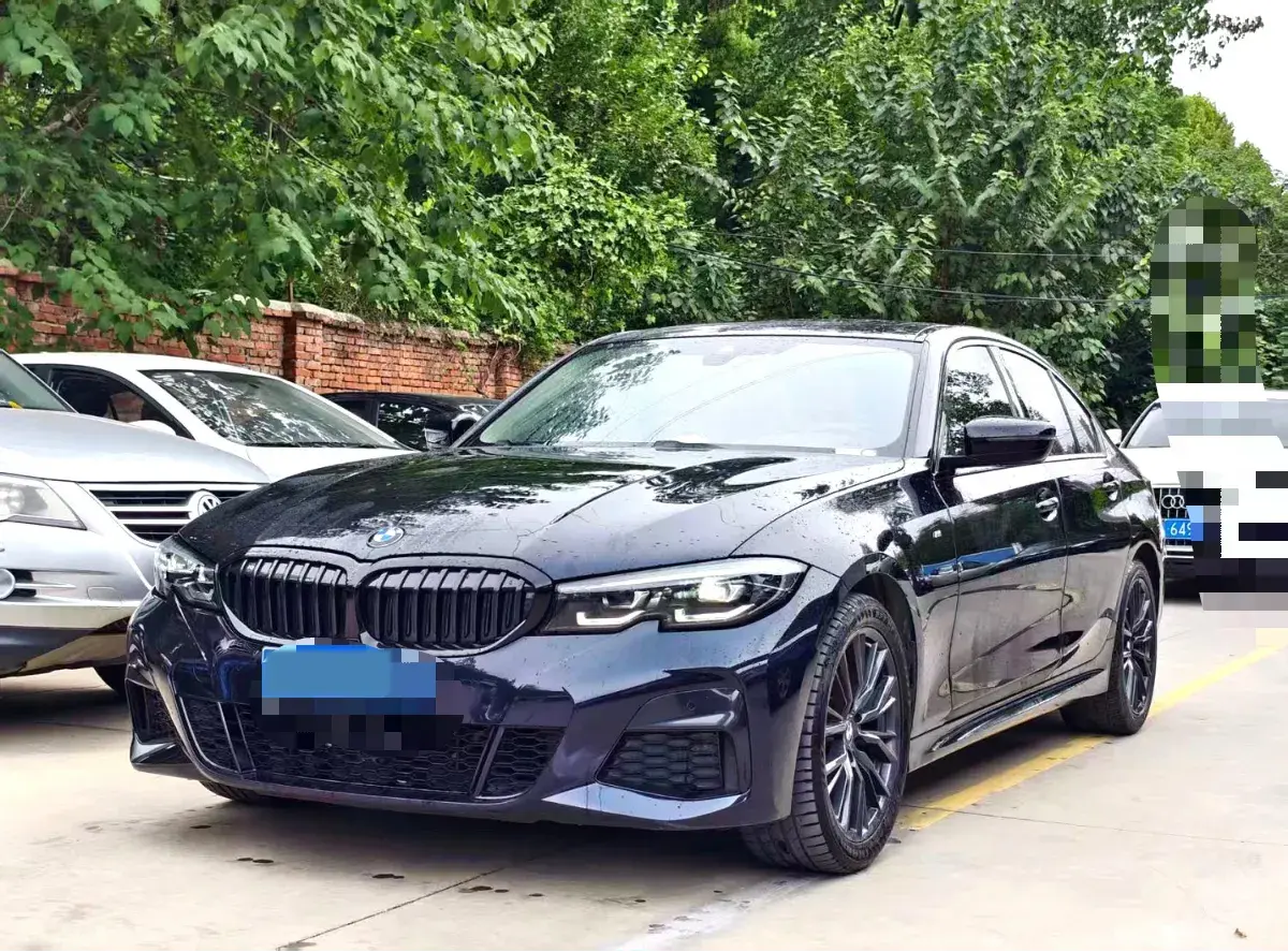 2022 BMW 3 Series 2.0T 184HP L4 8AT