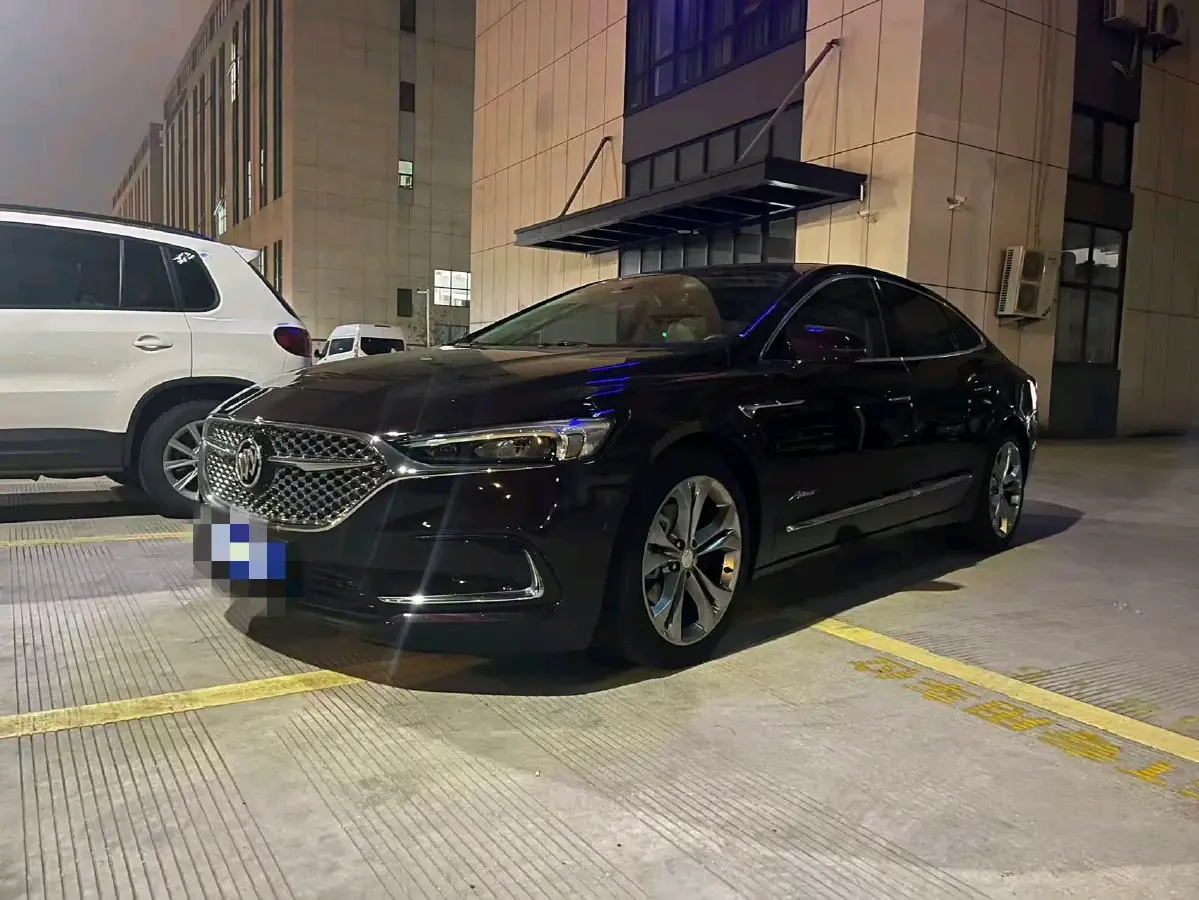 2021 Buick Larcosse 2.0T 237HP L4 9AT