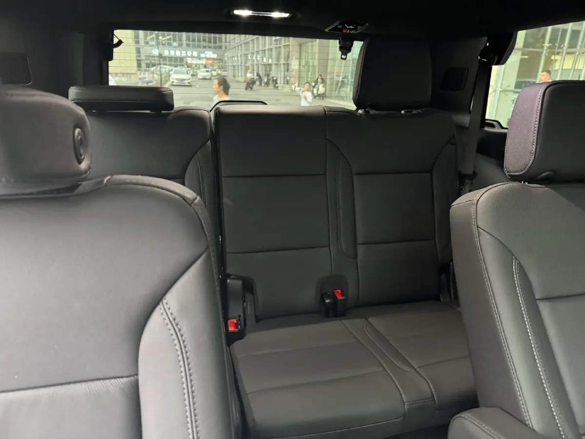 2025 The Durant Guild TAHOE 2.7T 303HP L4 10AT,autocango,china used car exporter,china ev exporter,chinese used car exporter,chinese used ev exporter