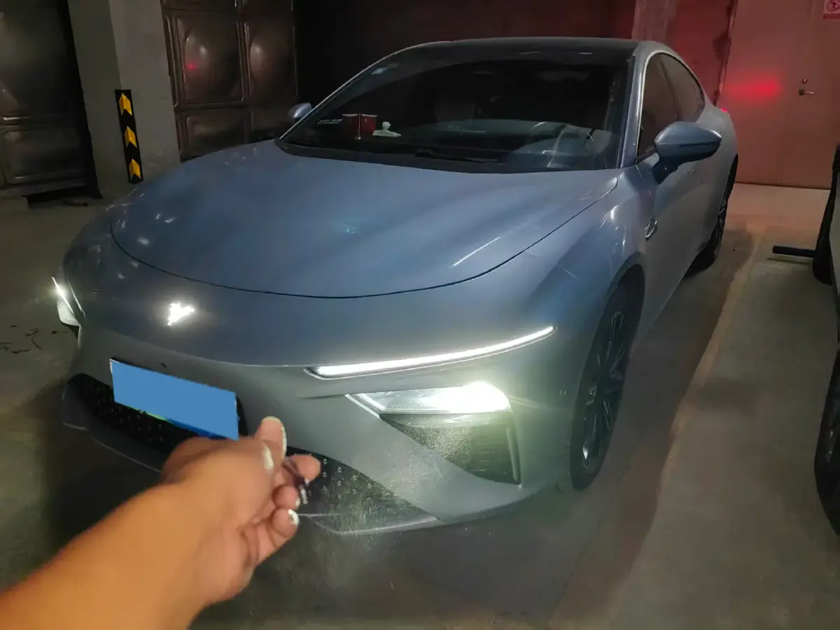 2022 Neta S Range Extended 231HP REEV 43.88KWH