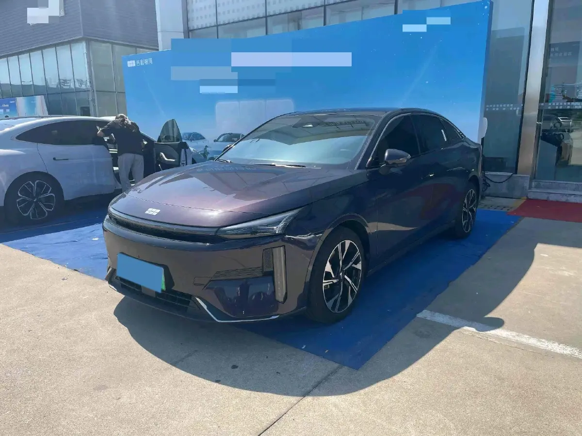 2023 Geely Galaxy L6 1.5T 163HP L4 3DHT PHEV