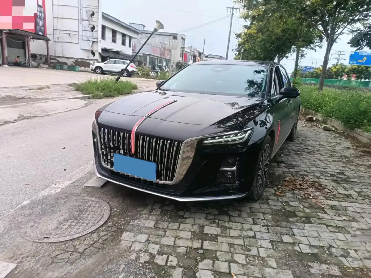 2024 HongQi H5 2.0T 224HP L4 8AT