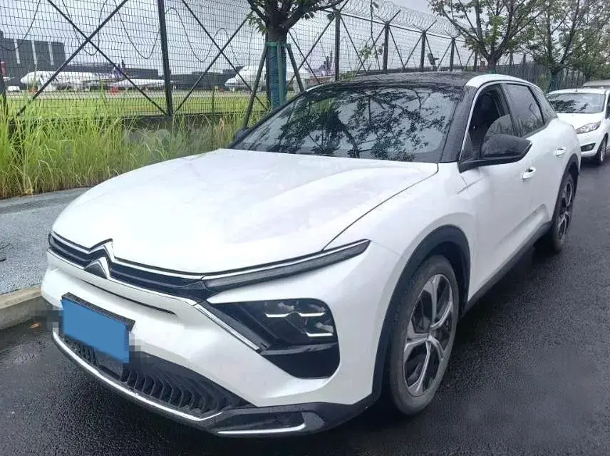 2022 Citroen C5 X 1.6T 175HP L4 8AT