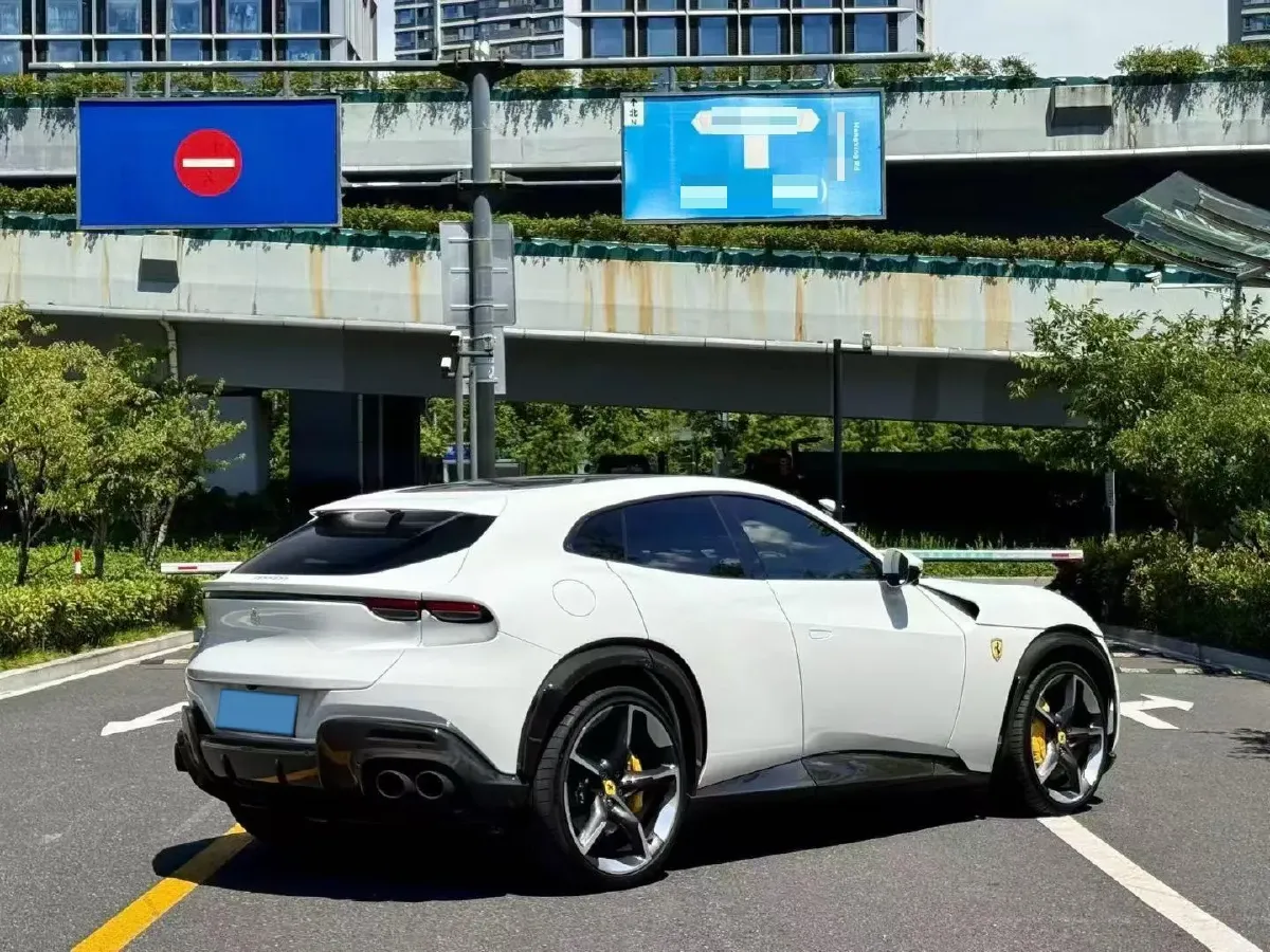 2023 Ferrari Purosangue 6.5L 725HP V12 8DCT,autocango,china used car exporter,china ev exporter,chinese used car exporter,chinese used ev exporter