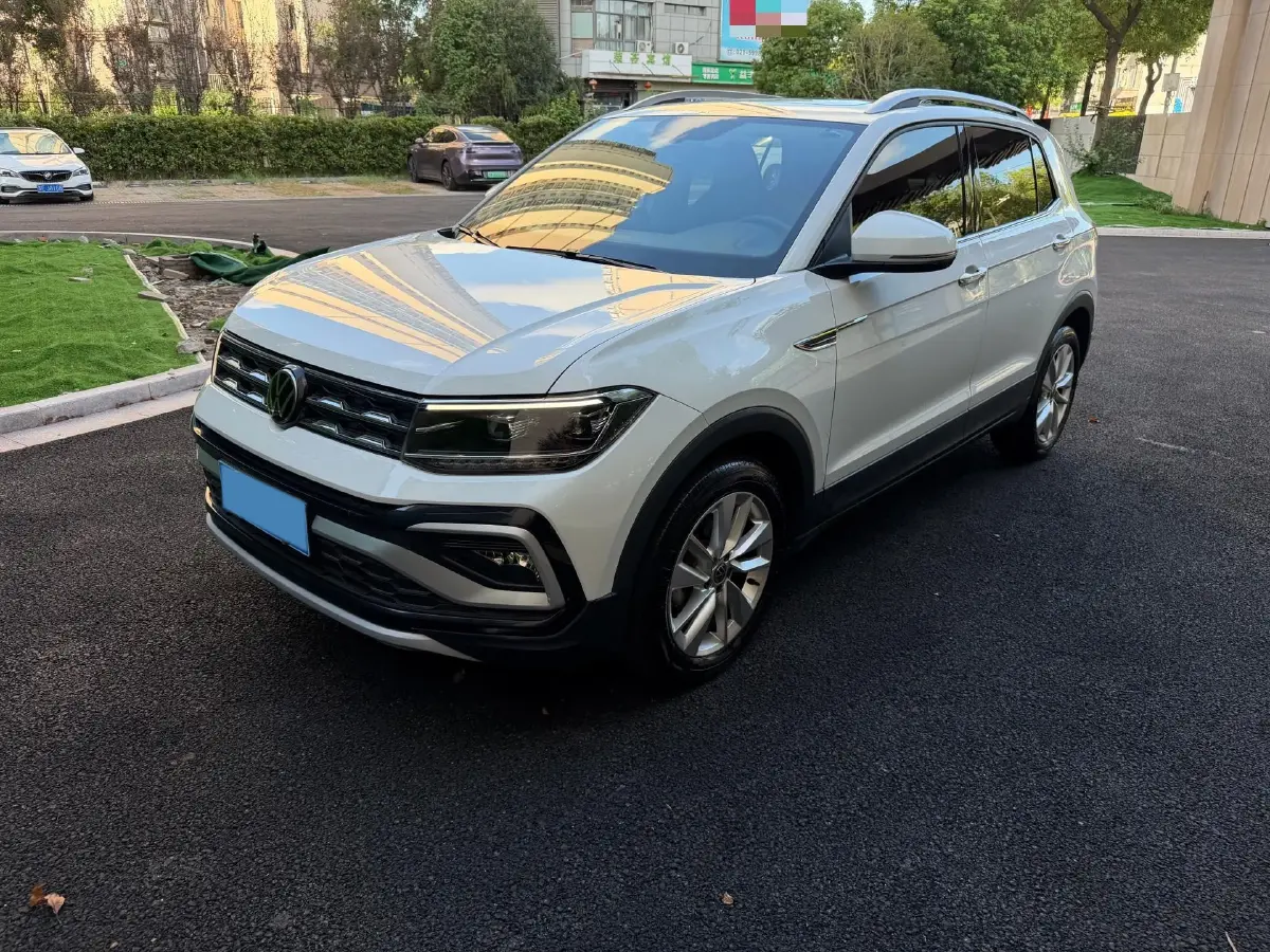 2023 Volkswagen T-Cross 1.5L 110HP L4 6AT