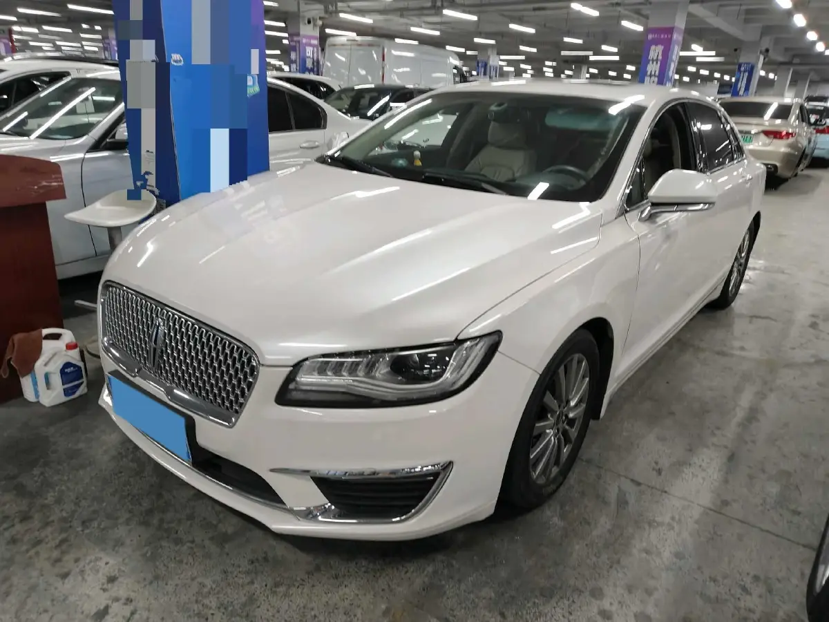 2018 Lincoln MKZ 2.0T 203HP L4 6AT