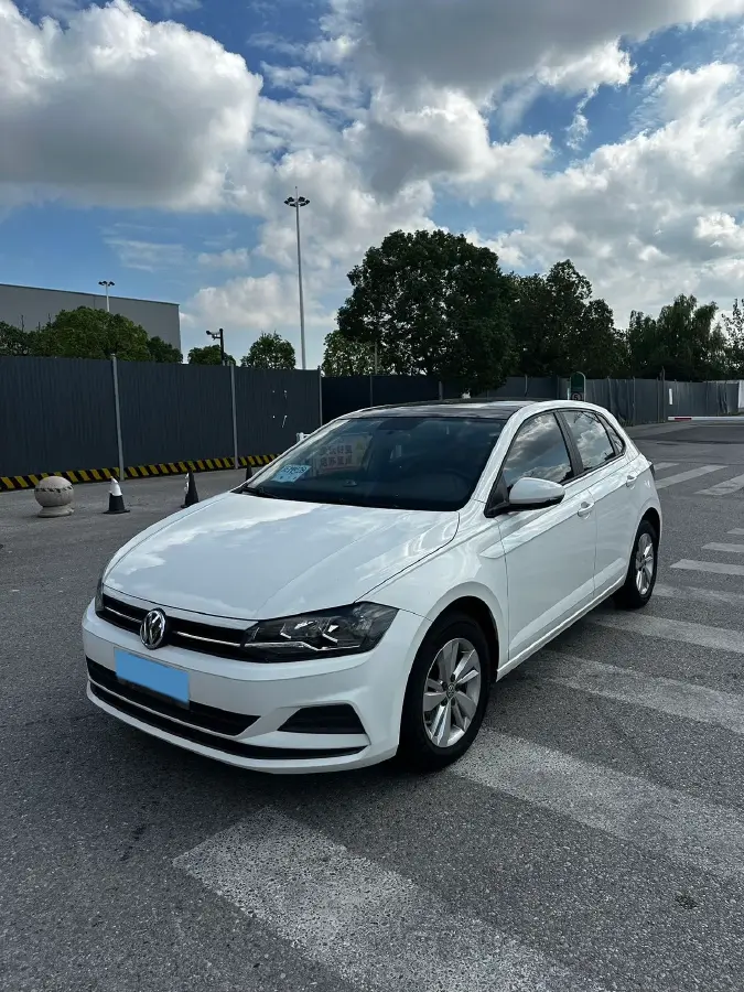2019 Volkswagen Polo 1.5L 113HP L4 6AT