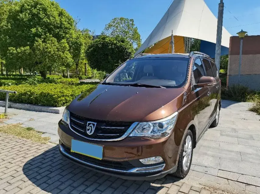 2016 BaoJun 730 1.5L 112HP L4 5MT