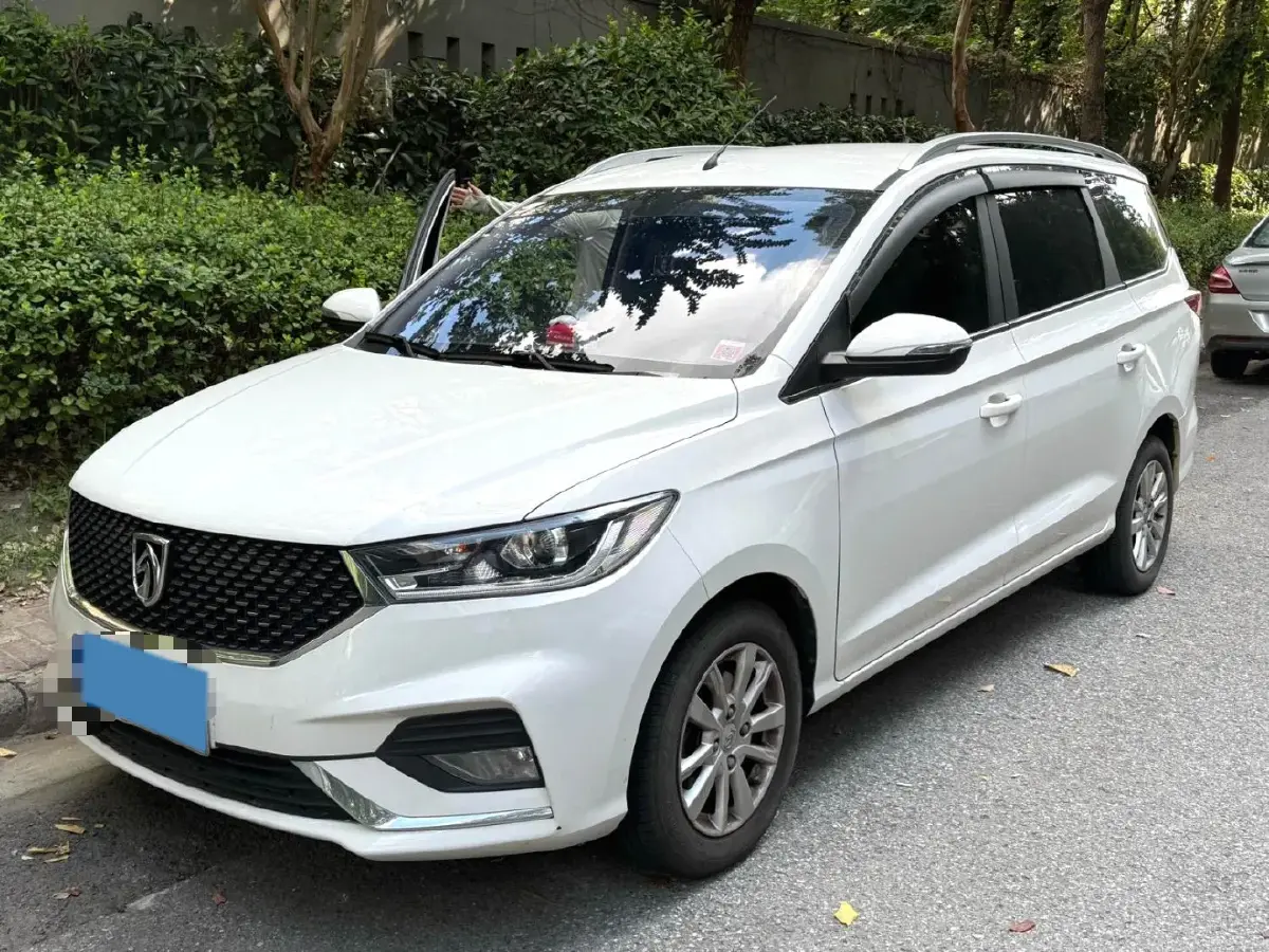 2019 BaoJun 360 1.5L 105HP L4 5AMT