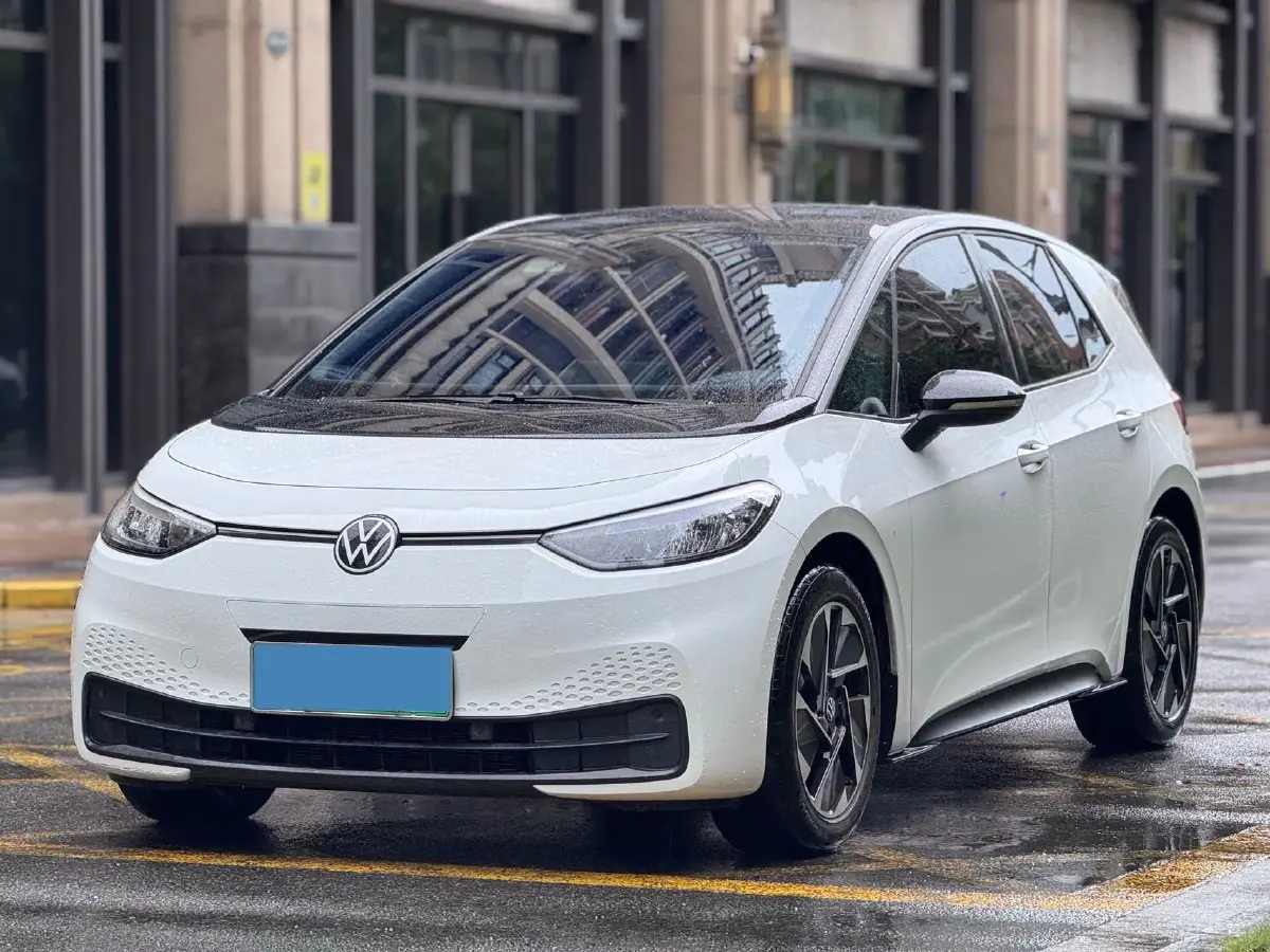 2024 Volkswagen ID.3 BEV 52.8KWH