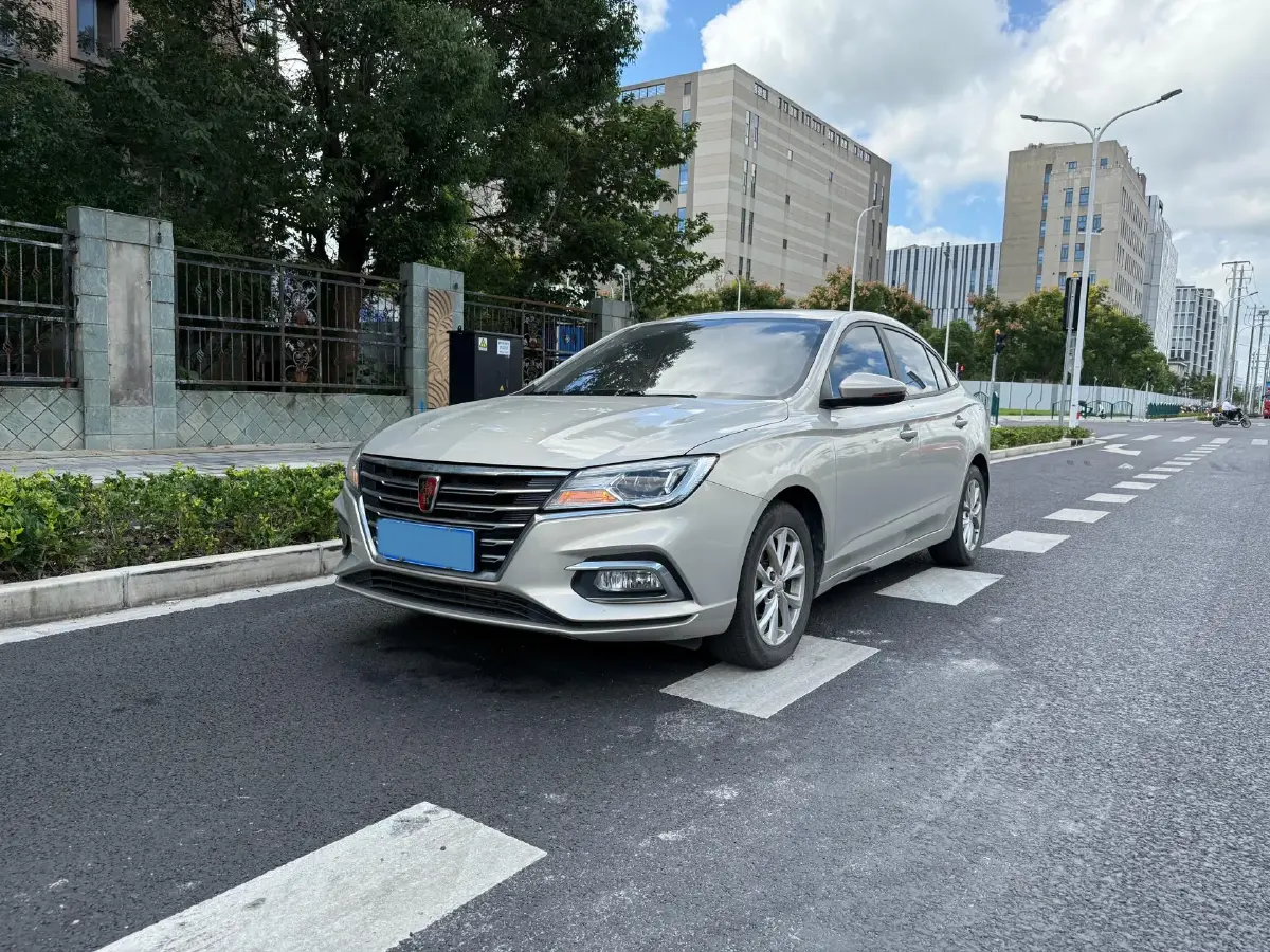2019 Roewe i5 1.5L 120HP L4 CVT