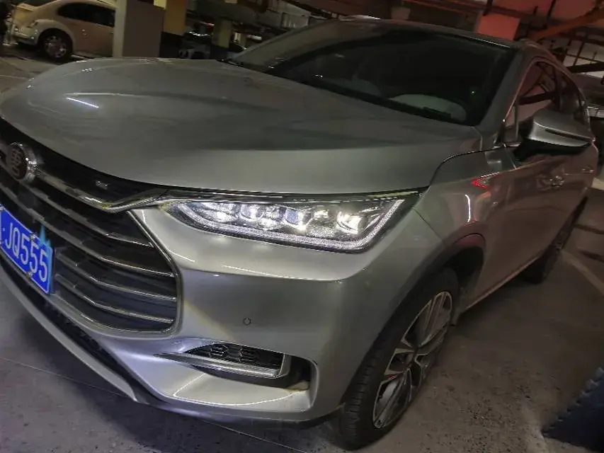 2018 BYD Tang 2.0T 205HP L4 6AT