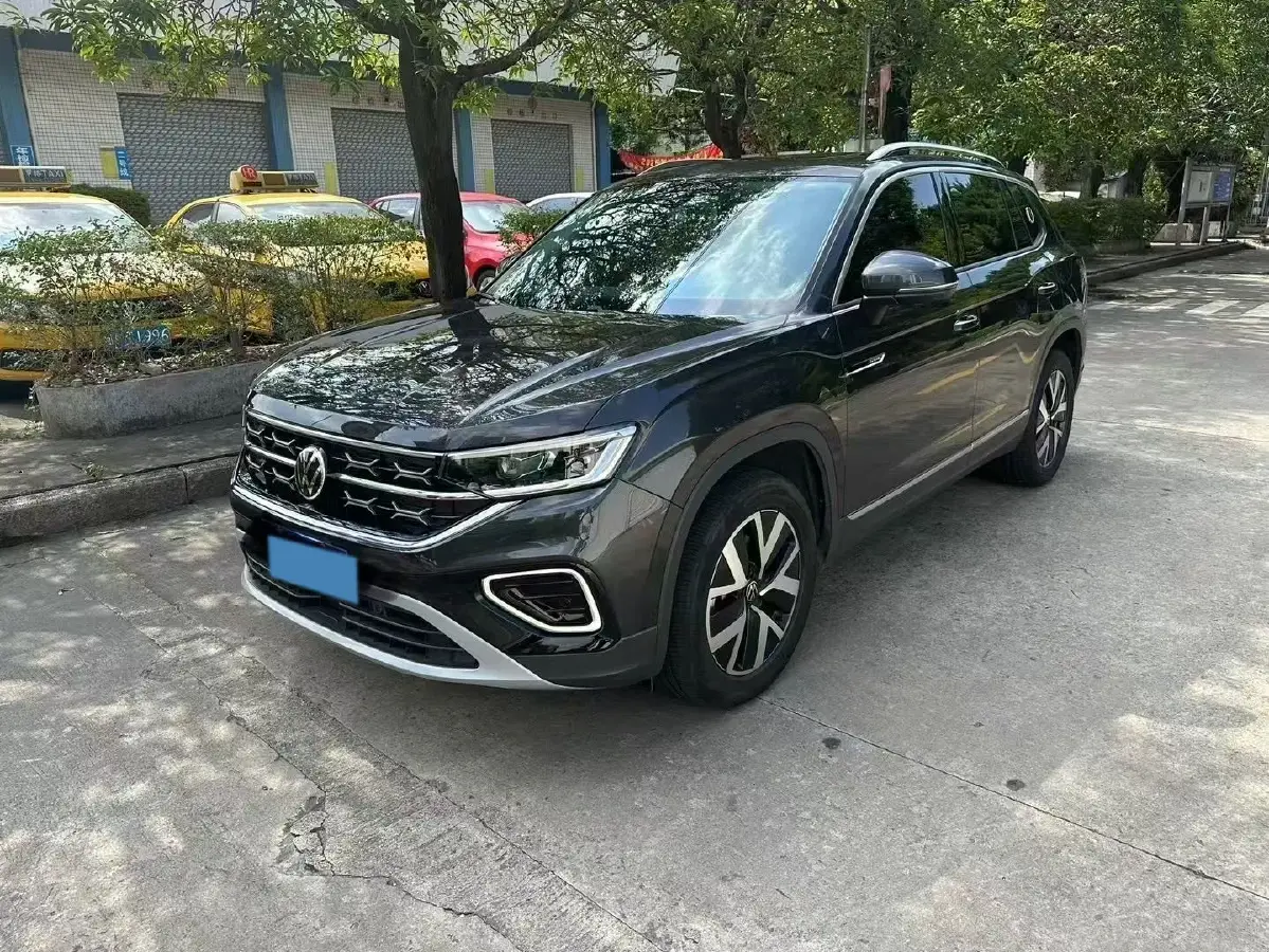 2024 Volkswagen Tayron 2.0T 186HP L4 7DCT