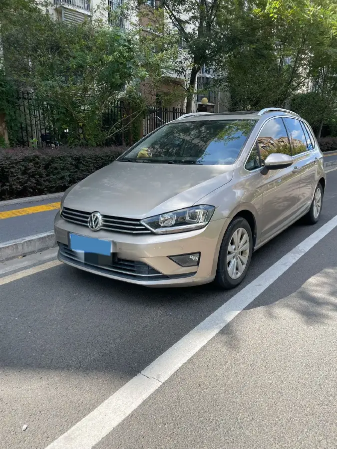 2018 Volkswagen Golf Sportsvan 1.4T 131HP L4 7DCT