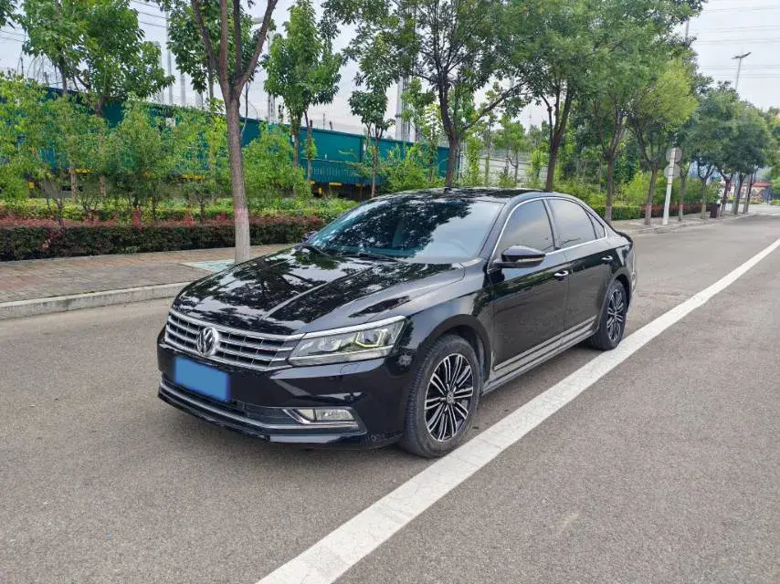 2017 Volkswagen Passat 1.8T 180HP L4 7DCT