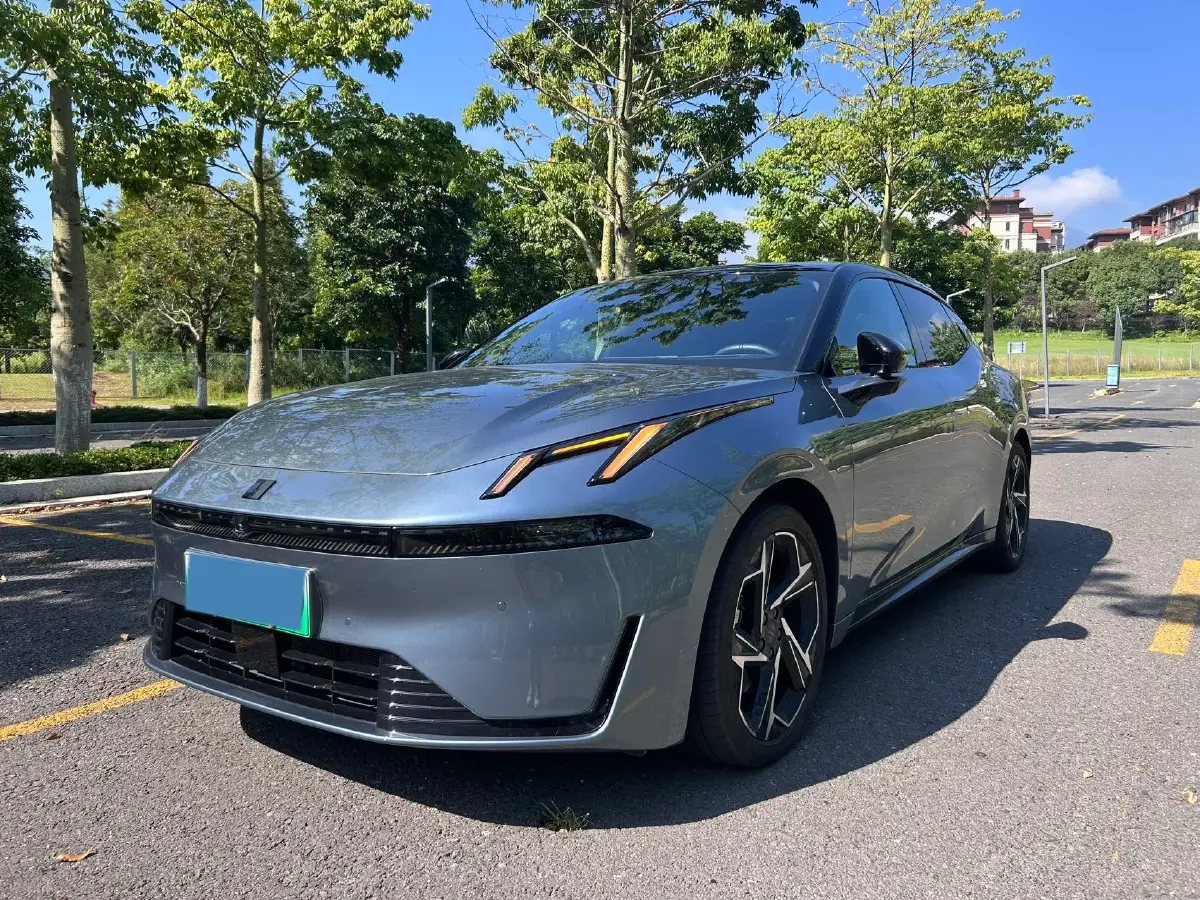 2024 LYNK&CO 07 EM-P 1.5T 163HP L4 3DHT PHEV 18.99KWH