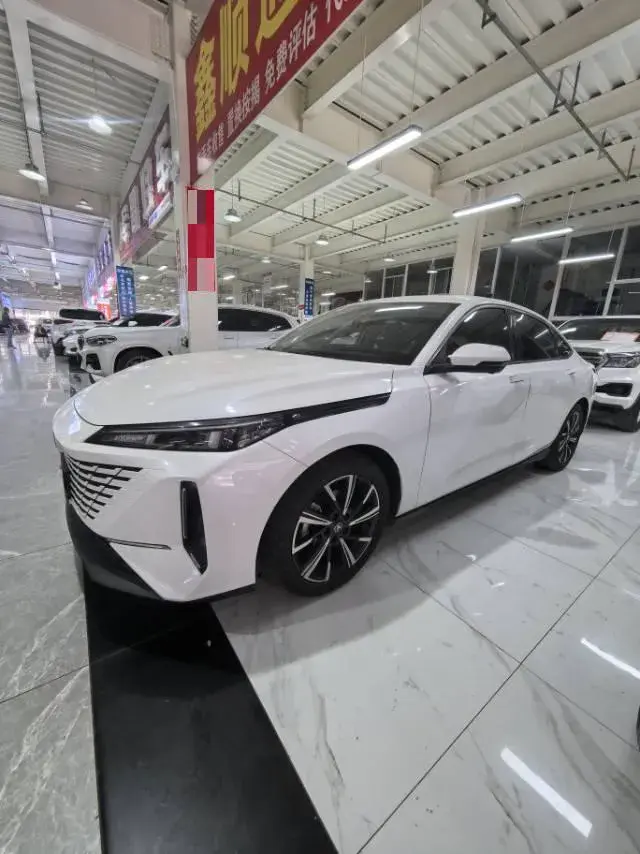 2023 ChangAn Lamore 1.5T 170HP L4 7DCT