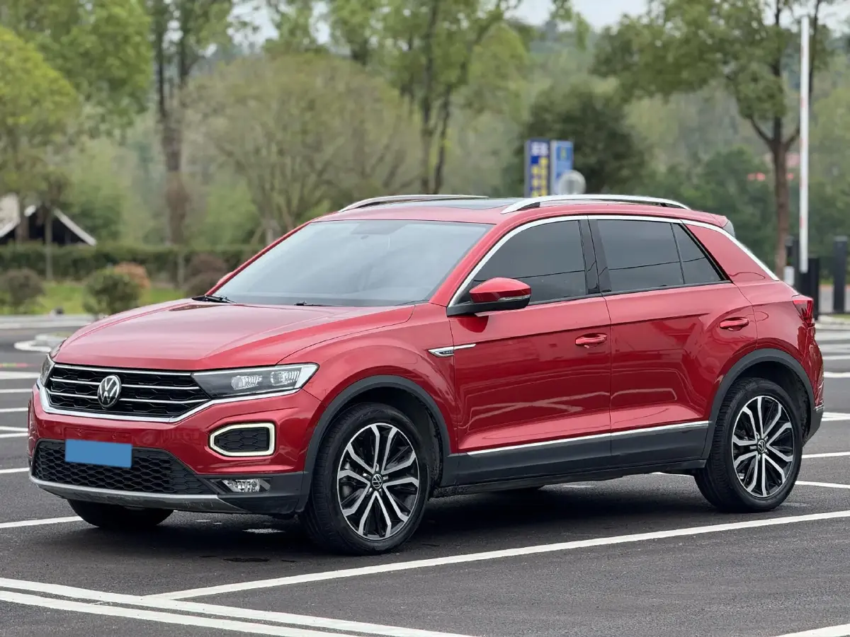 2021 Volkswagen T-Roc 1.4T 150HP L4 7DCT