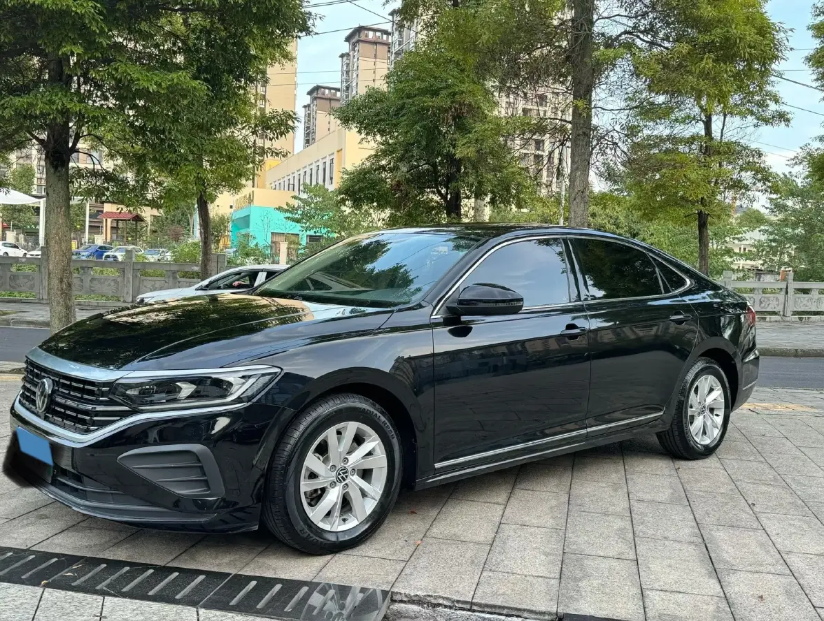 2024 Volkswagen Passat 1.4T 150HP L4 7DCT