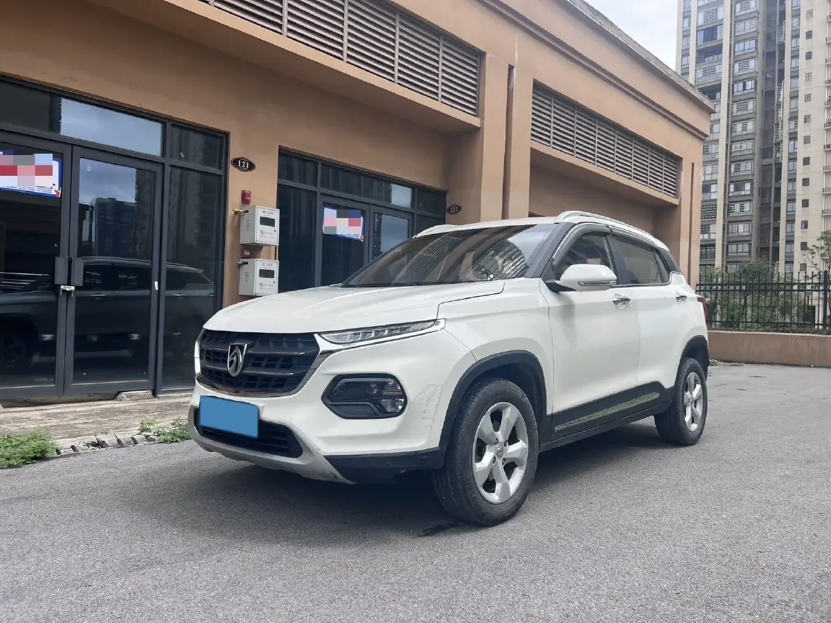 2017 BaoJun 510 1.5L 112HP L4 6MT