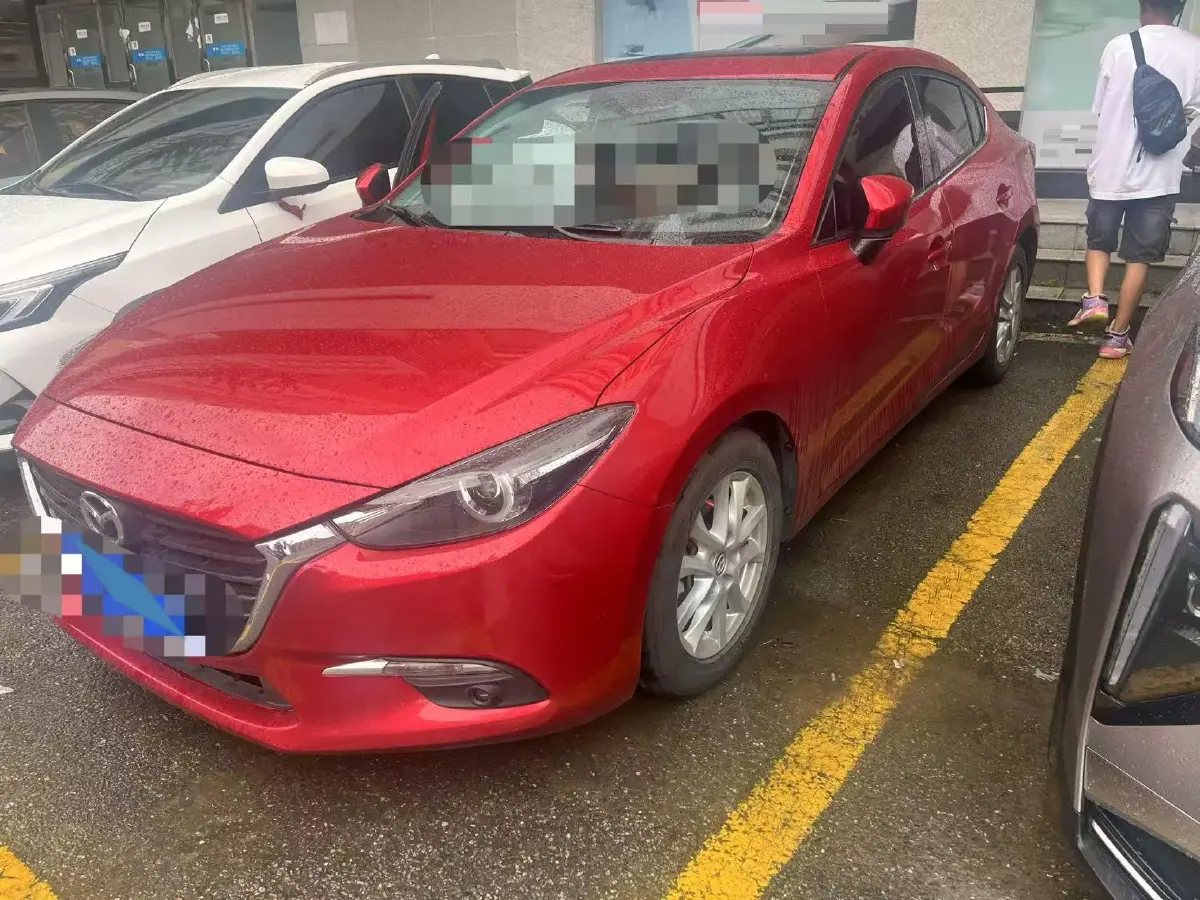 2017 Mazda 3 Axela 1.5L 117HP L4 6AT