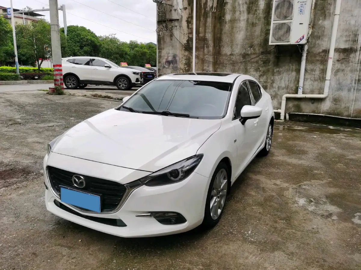 2019 Mazda 3 Axela 2.0L 158HP L4 6AT