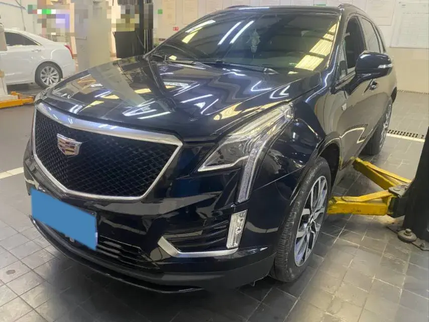 2023 Cadillac XT5 2.0T 237HP L4 9AT