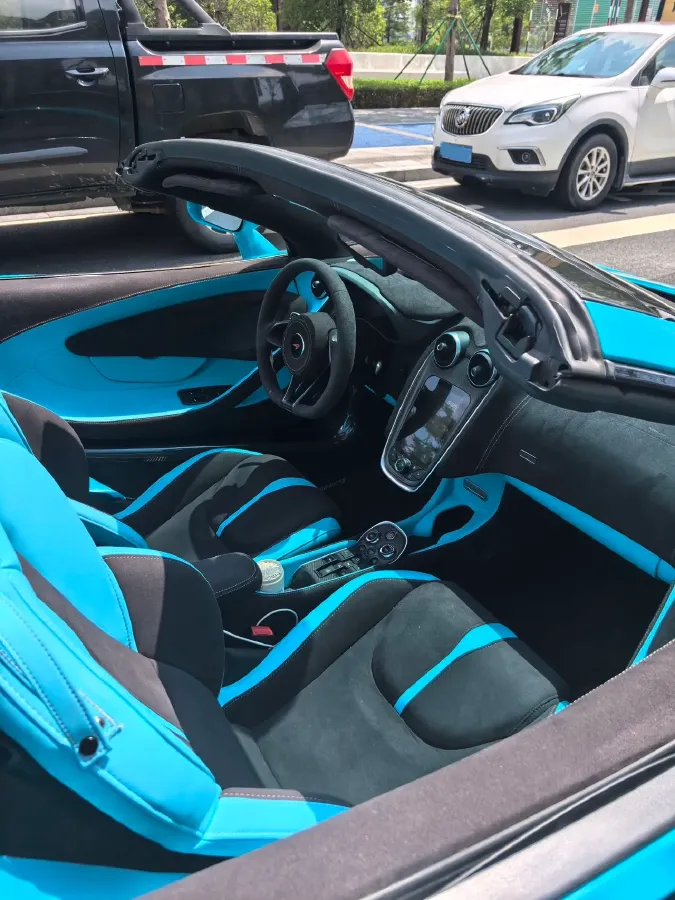 2019 McLaren 570 3.8T 570HP V8 7DCT,autocango,china used car exporter,china ev exporter,chinese used car exporter,chinese used ev exporter