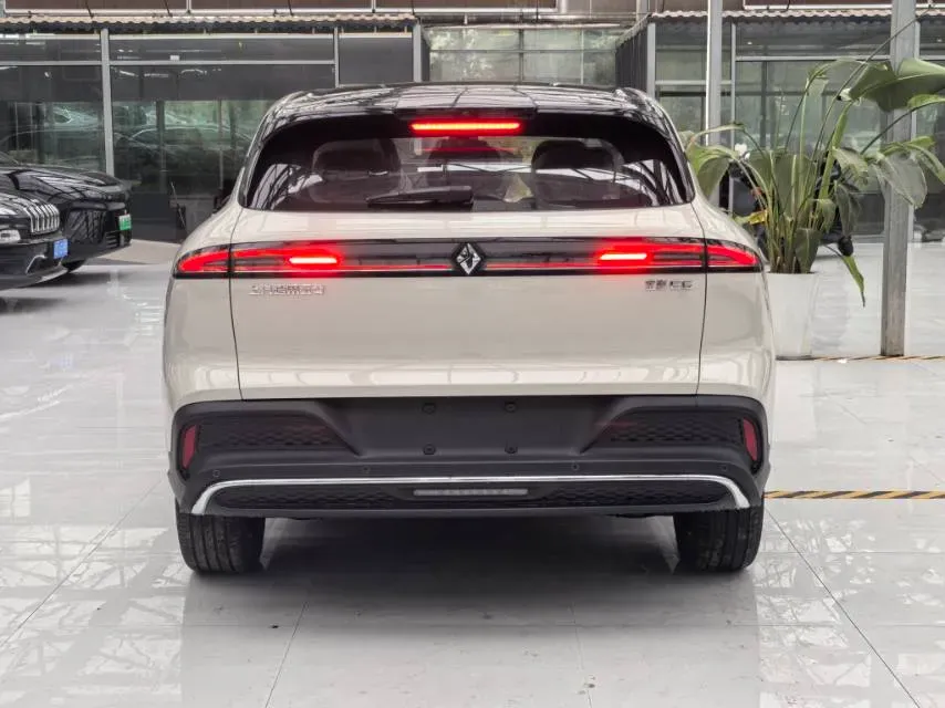 2026 BaoJun E6 BEV,autocango,china used car exporter,china ev exporter,chinese used car exporter,chinese used ev exporter