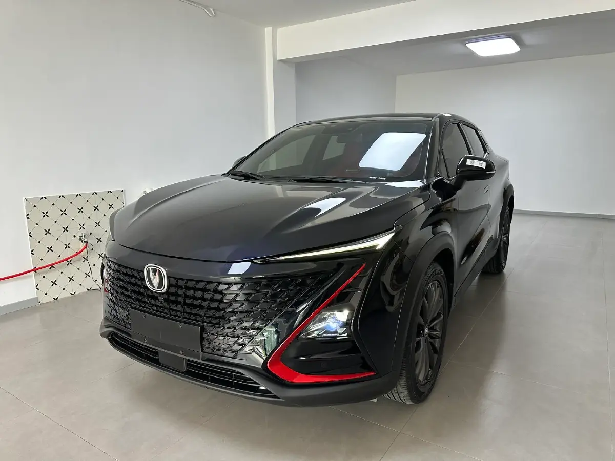 2021 ChangAn UNI-T 1.5T 180HP L4 7DCT