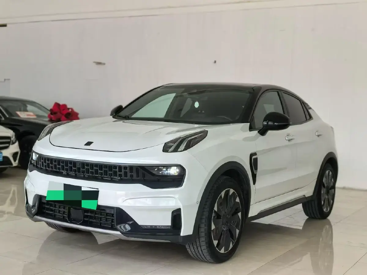 2021 LYNK&CO 05 EM-P 1.5T 180HP L3 7DCT PHEV 17.7KWH