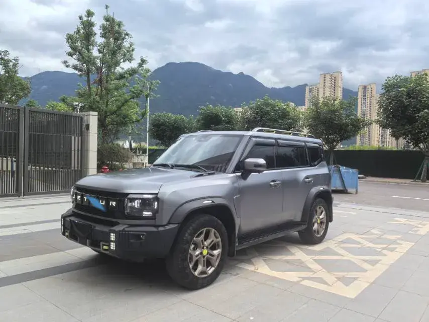 2023 Jetour Traveller 2.0T 254HP L4 8AT