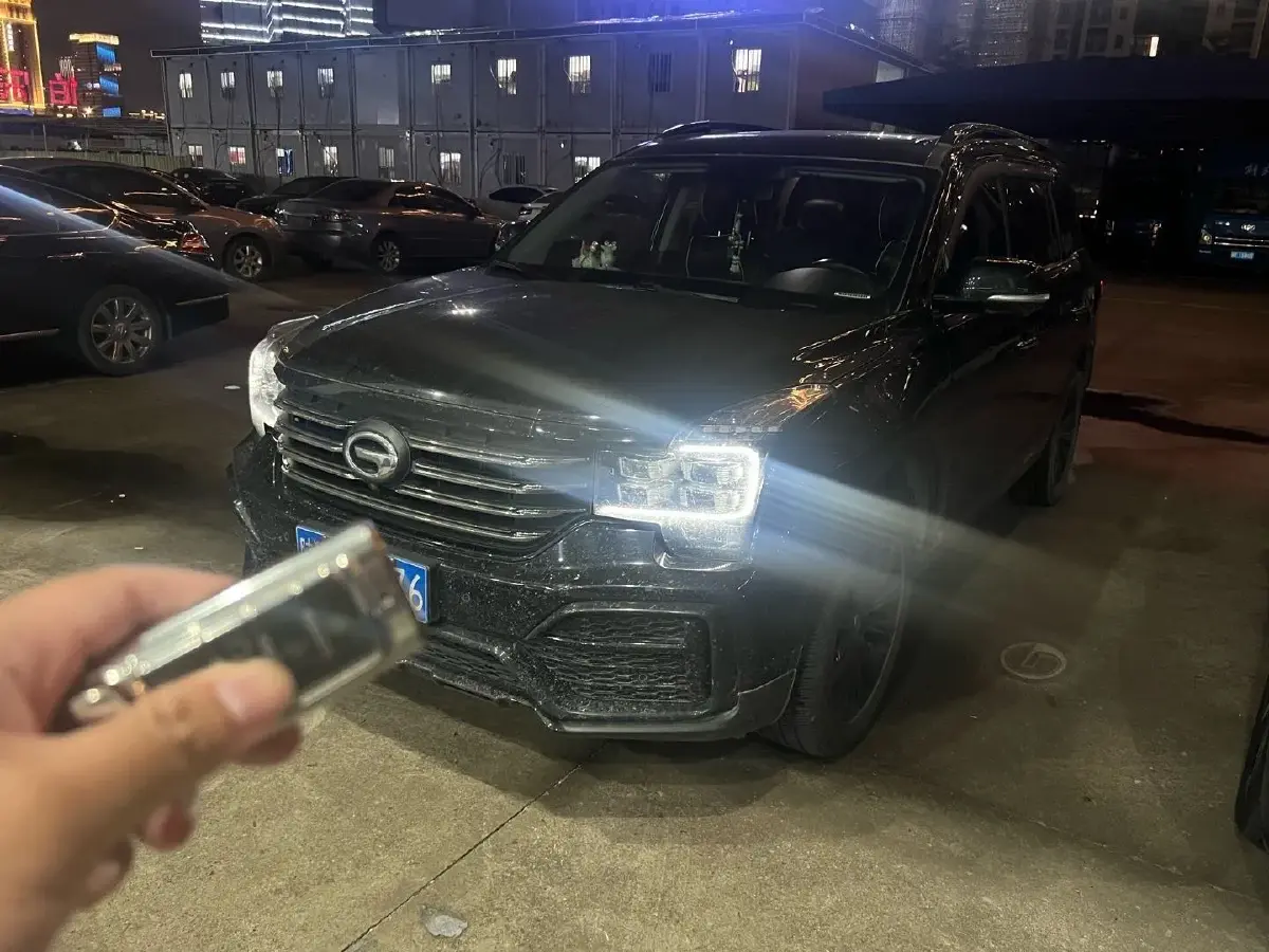 2021 GAC Trumpchi GS8 2.0T 252HP L4 6AT