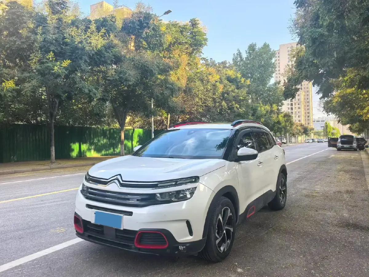 2017 Citroen C5 Aircross 1.8T 204HP L4 6AT
