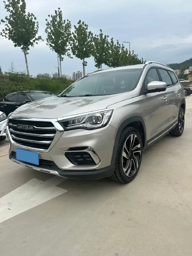 2019 Jetour X90 1.5T 147HP L4 8AT
