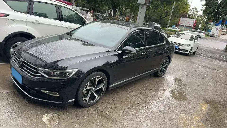 2023 Volkswagen Magotan 2.0T 186HP L4 7DCT