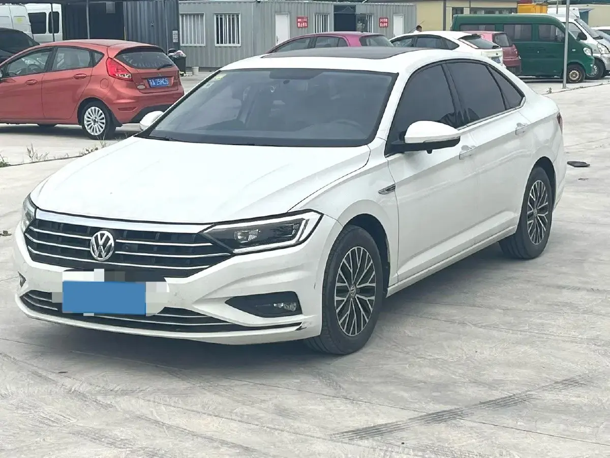 2020 Volkswagen Sagitar 1.4T 150HP L4 7DCT