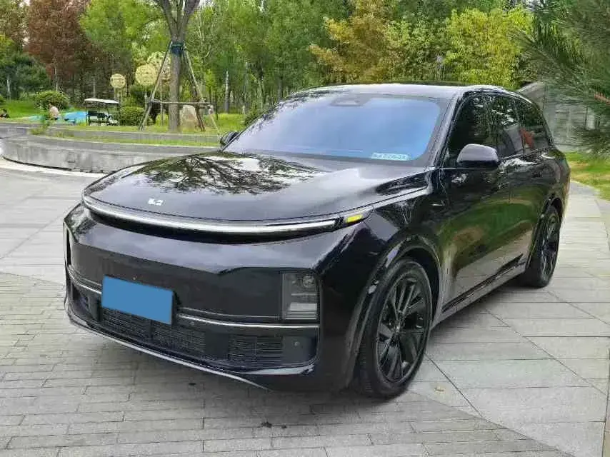 2023 Li L8 Range Extended 154HP REEV 40.9KWH